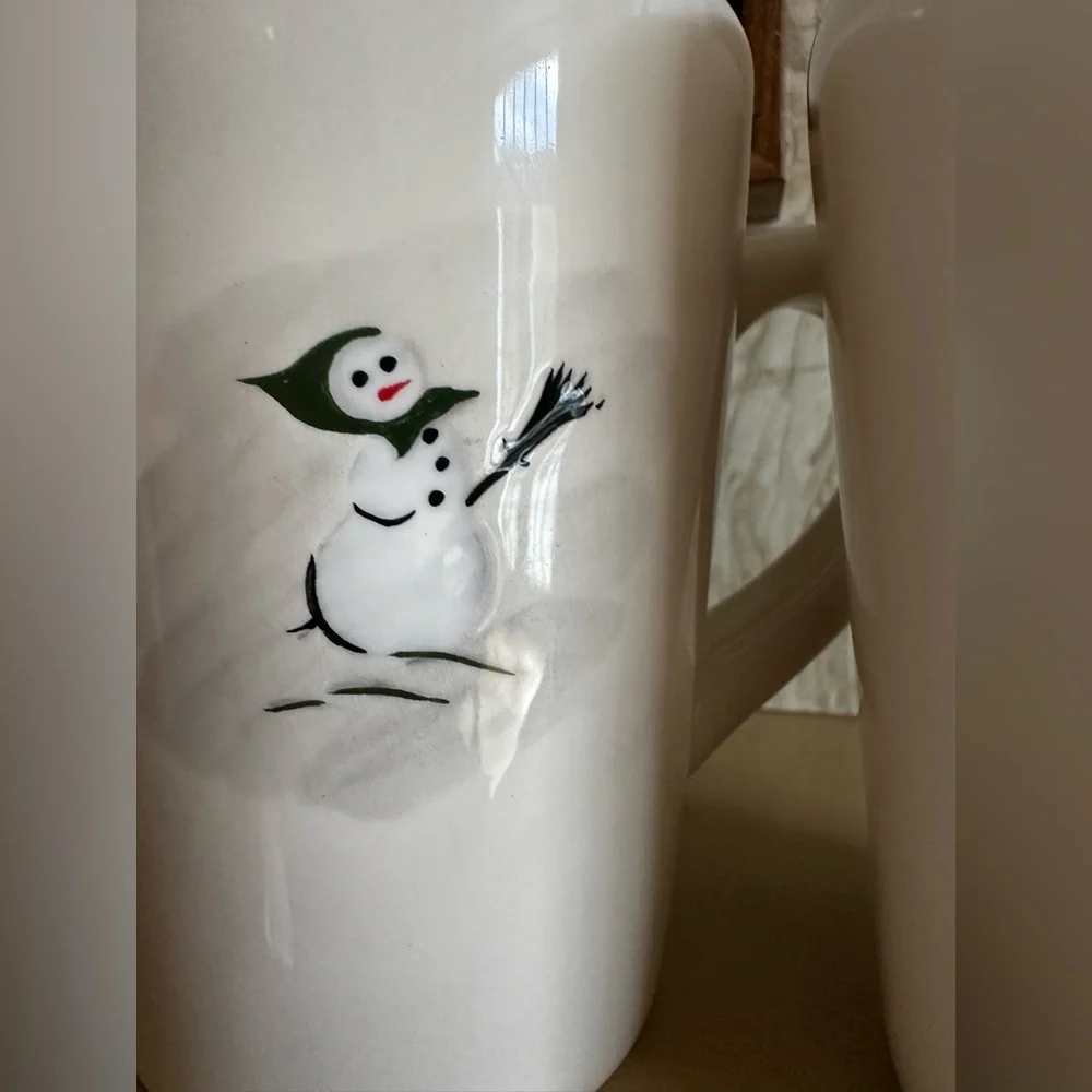 Williams Sonoma Set Of 2 Snowman Christmas Mugs 2003 Vintage Holiday Winter